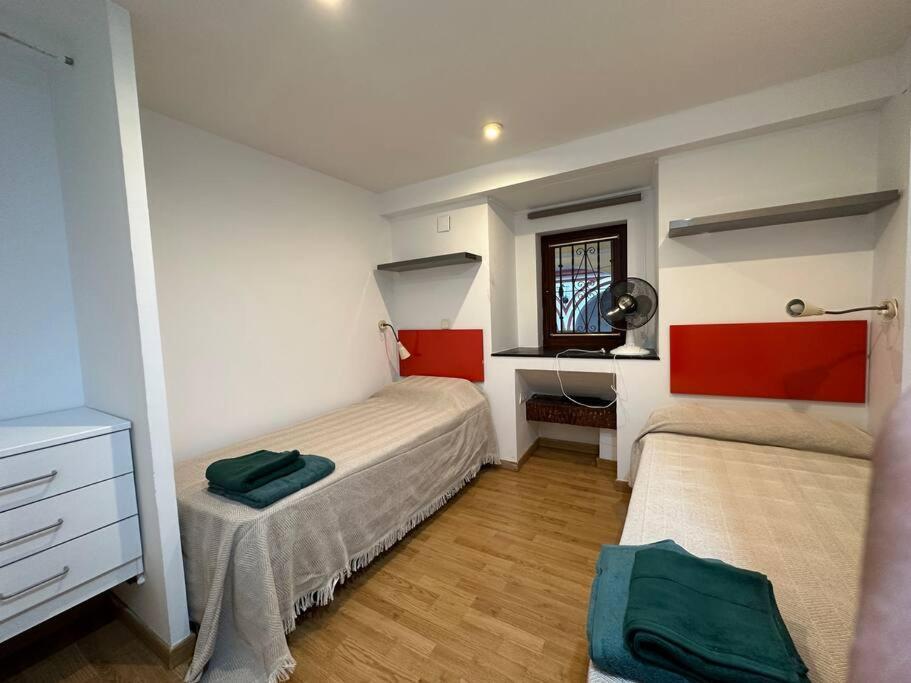 Apartamento Patio Sevillano Frente Catedral Sevilha Exterior foto