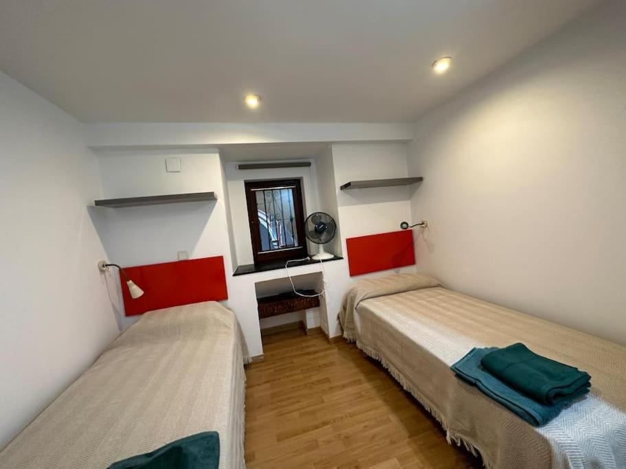 Apartamento Patio Sevillano Frente Catedral Sevilha Exterior foto