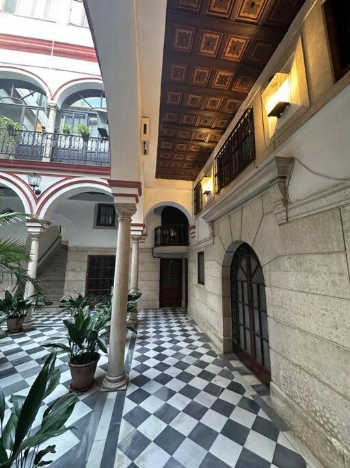 Apartamento Patio Sevillano Frente Catedral Sevilha Exterior foto